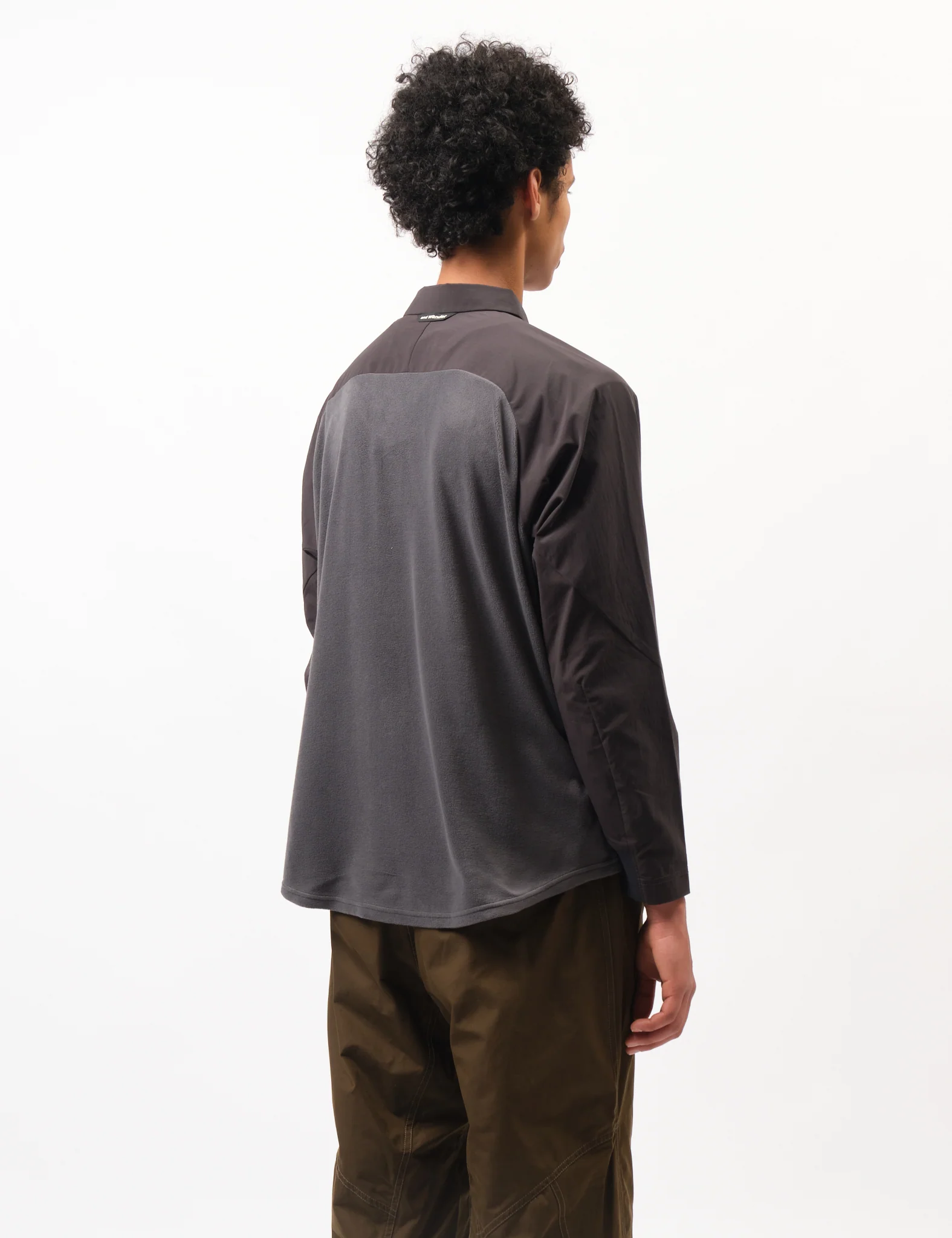and Wander Fleece Base Shirt - Charcoal Grey - Image 4