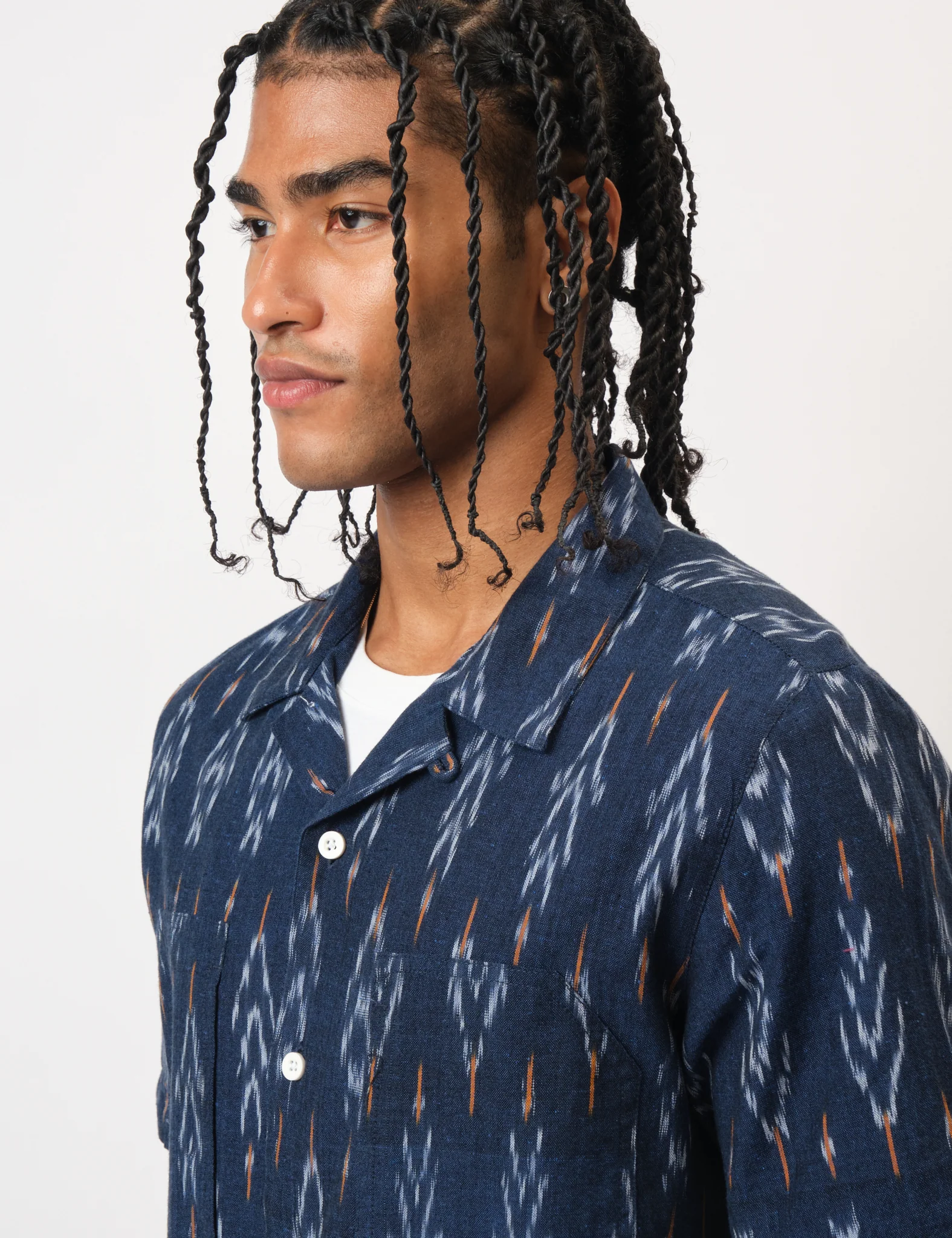 Bhode Ikat Short Sleeve Shirt (Hand Loom) - Navy Blue - Image 4