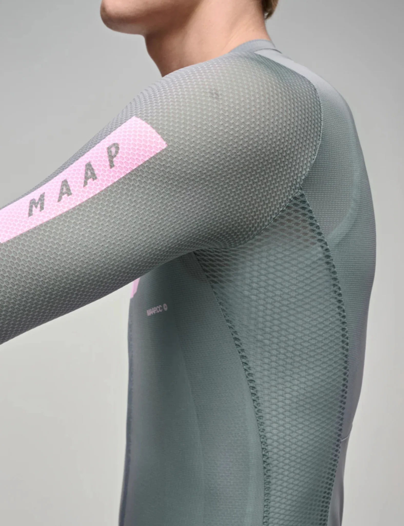 MAAP Evade Blaze Pro Air Long Sleeve Jersey 3.0 - Gargoyle Grey - Image 3