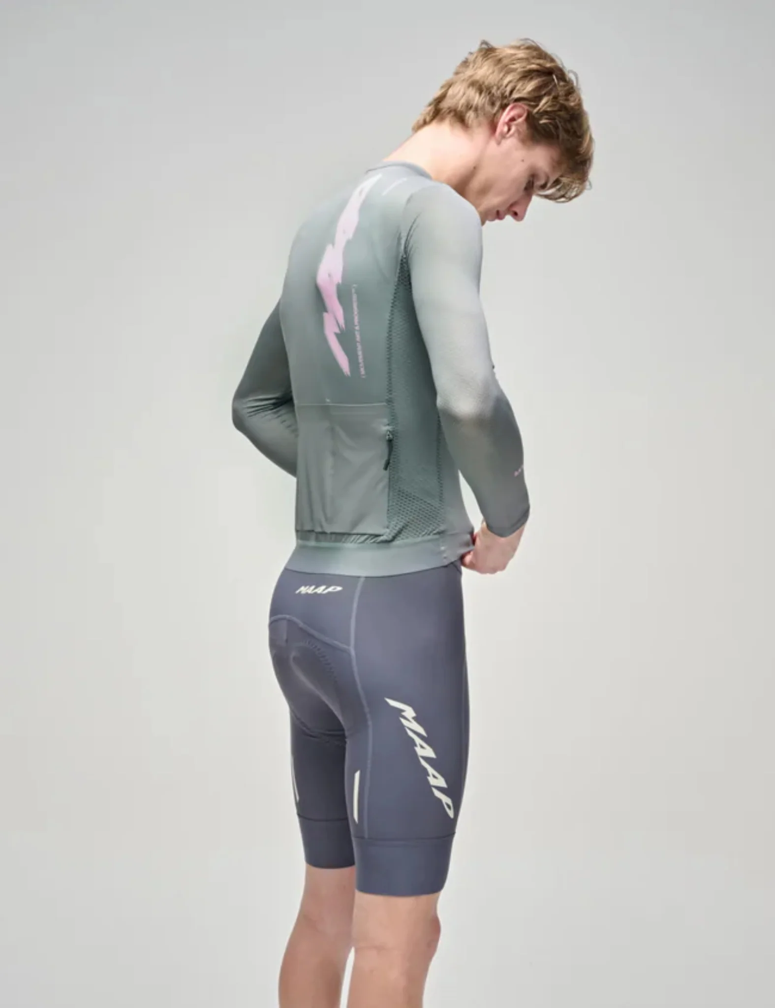MAAP Evade Blaze Pro Air Long Sleeve Jersey 3.0 - Gargoyle Grey - Image 5