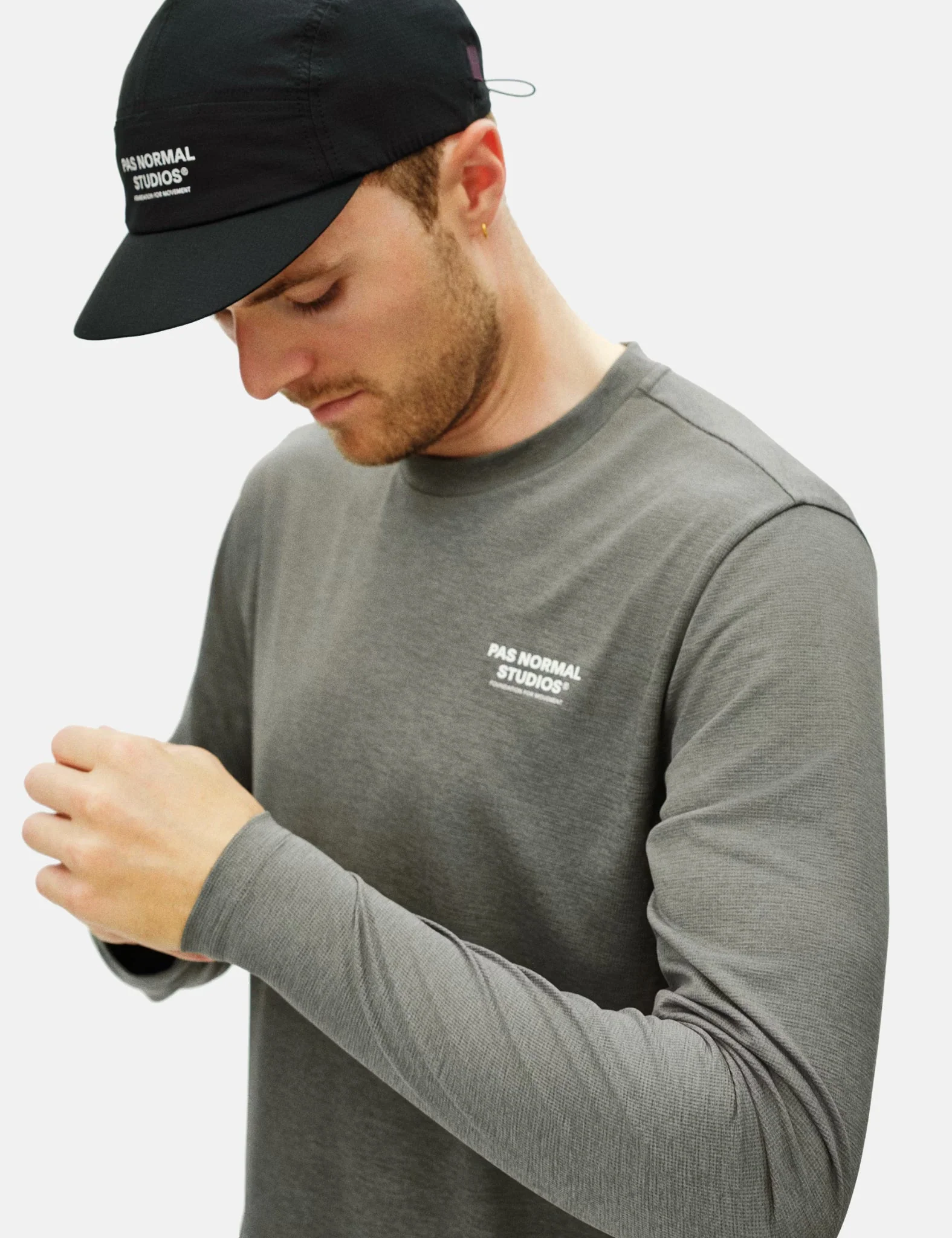 Pas Normal Studios Balance Long Sleeve T-Shirt - Medium Grey - Image 3