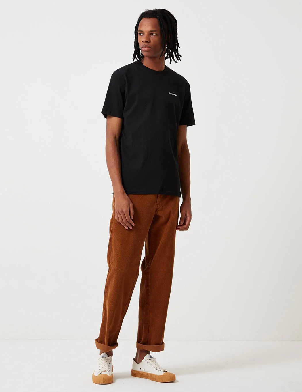 Patagonia P6 Logo Responsibili-Tee T-Shirt - Black - Image 7