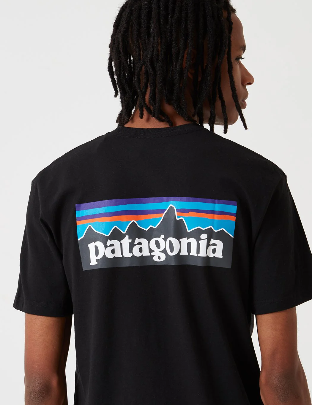 Patagonia P6 Logo Responsibili-Tee T-Shirt - Black - Image 9