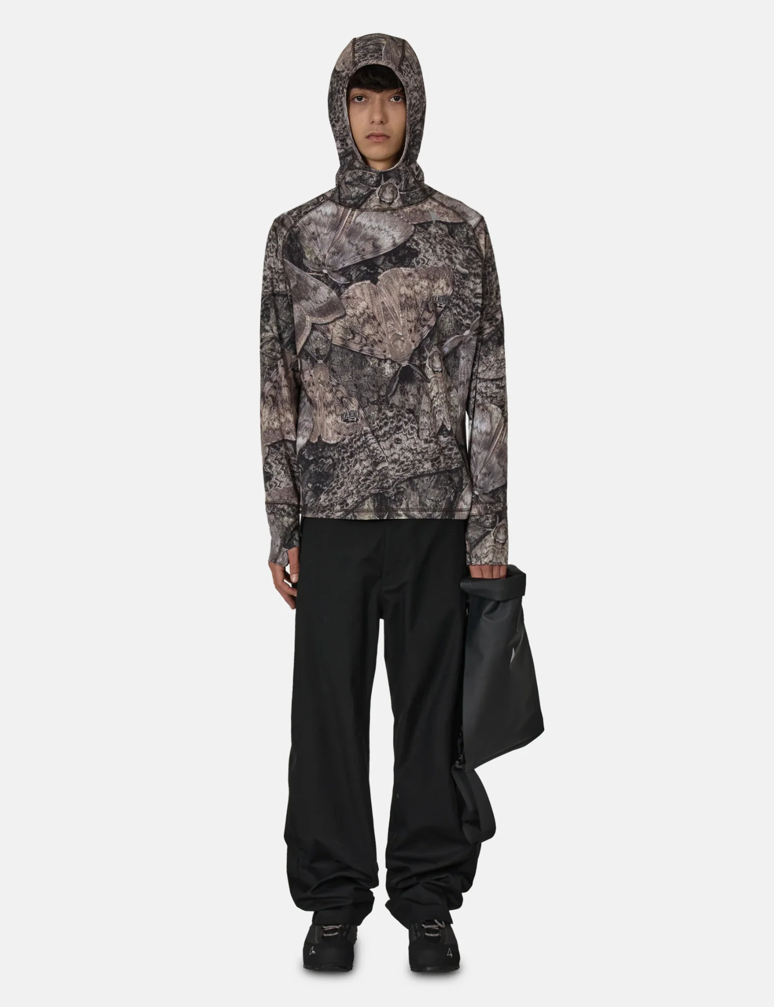 ROA Lio Baselayer Moth Print Long Sleeve Hoodie - Brown - Image 3