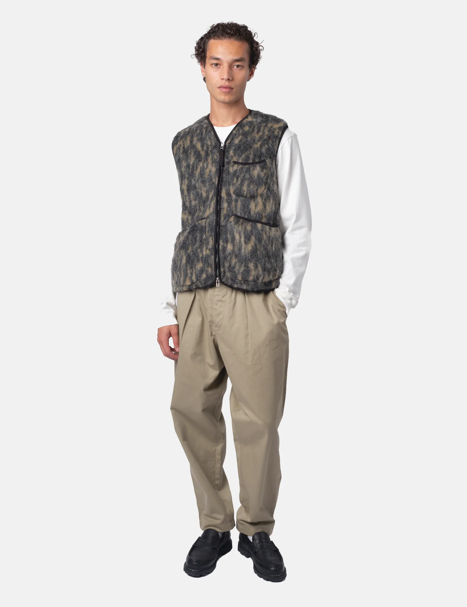 Universal Works Zip Gilet (Dolce Fleece) - Charcoal - Image 3